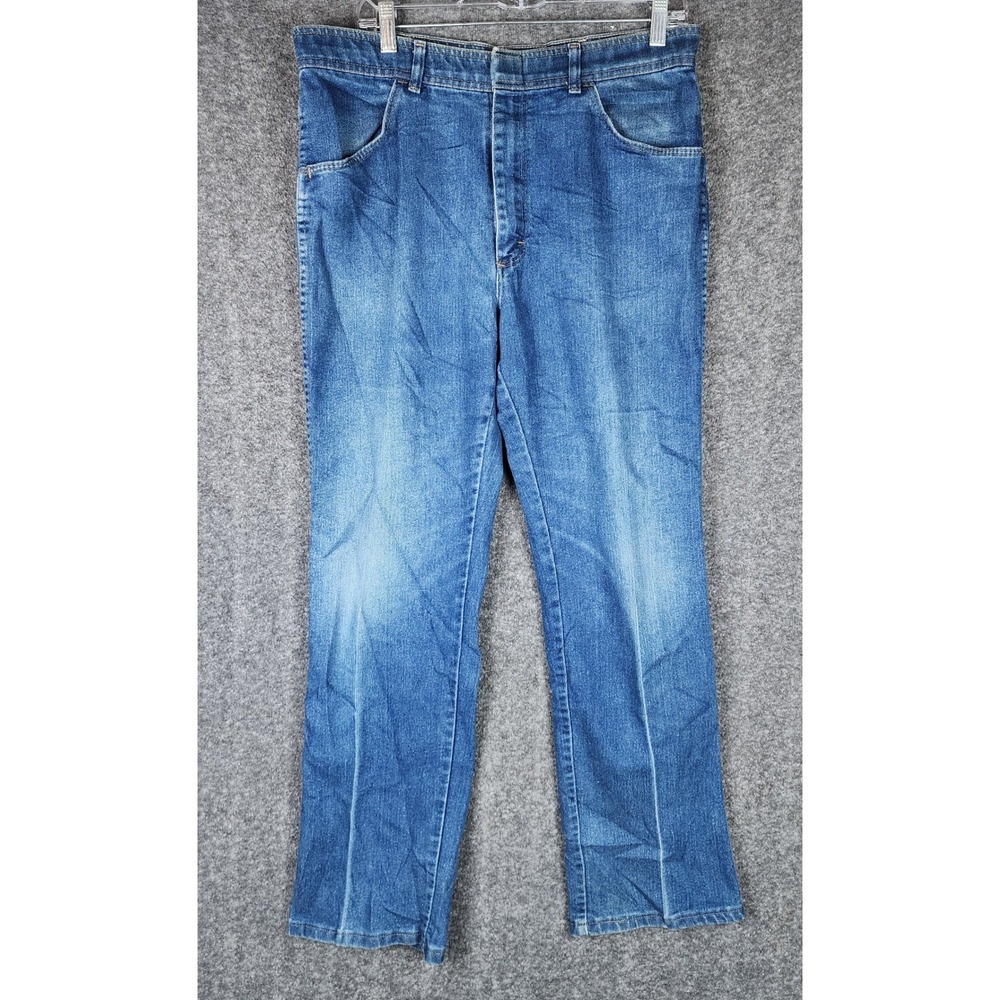 Comfort Action Sports Jeans Mens 36x32 Straight Leg Blue Denim EUC